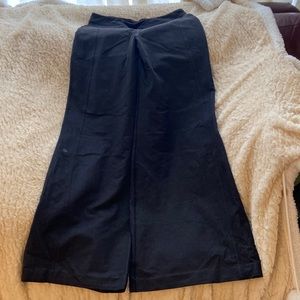 Lululemon yoga pants wide leg